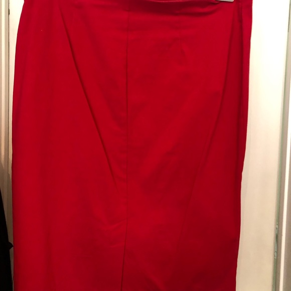 NYCC Red Pull on Pencil Skirt. size Large - Picture 3 of 3